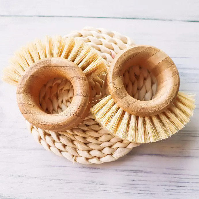 Bamboo & Sisal Kitchen Ring Brush